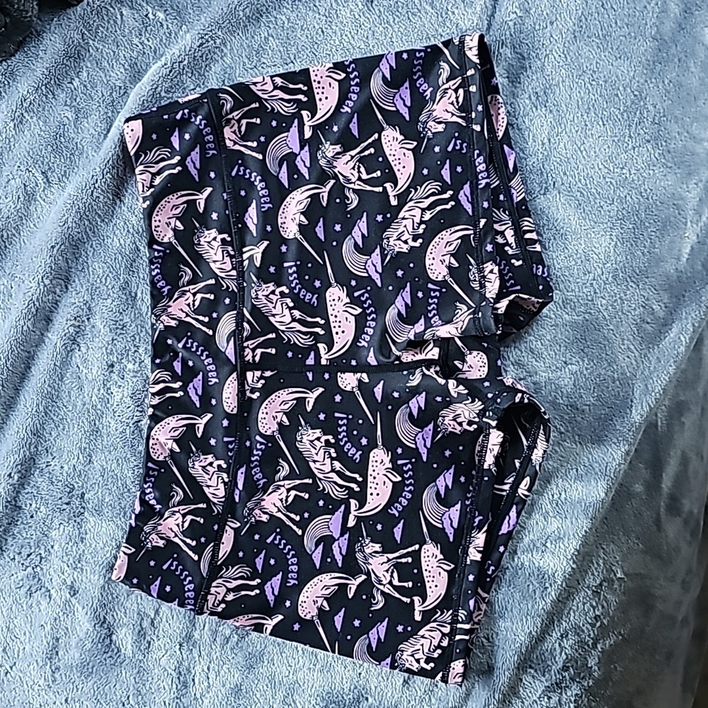 Born Primitive shorts